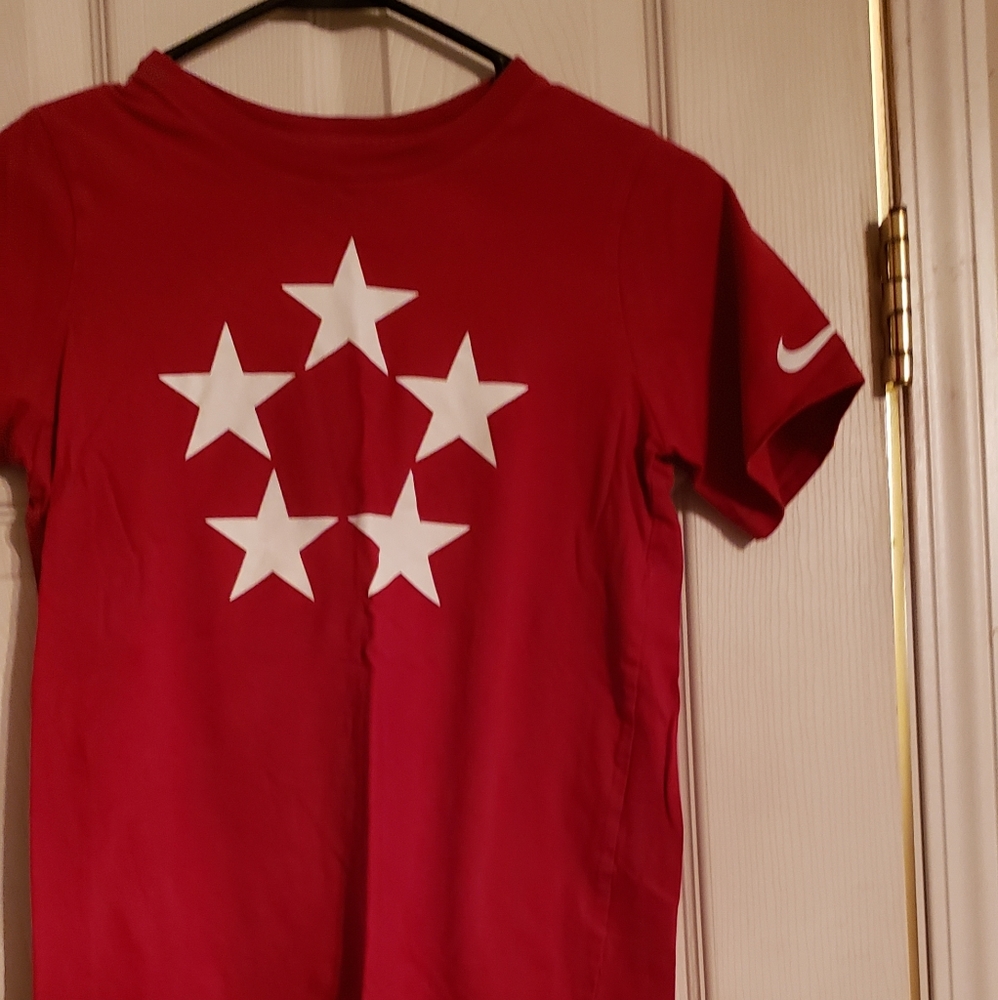 Boys nike shirt